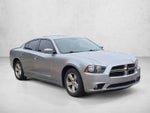 2014 Dodge Charger 4dr Sdn SXT RWD