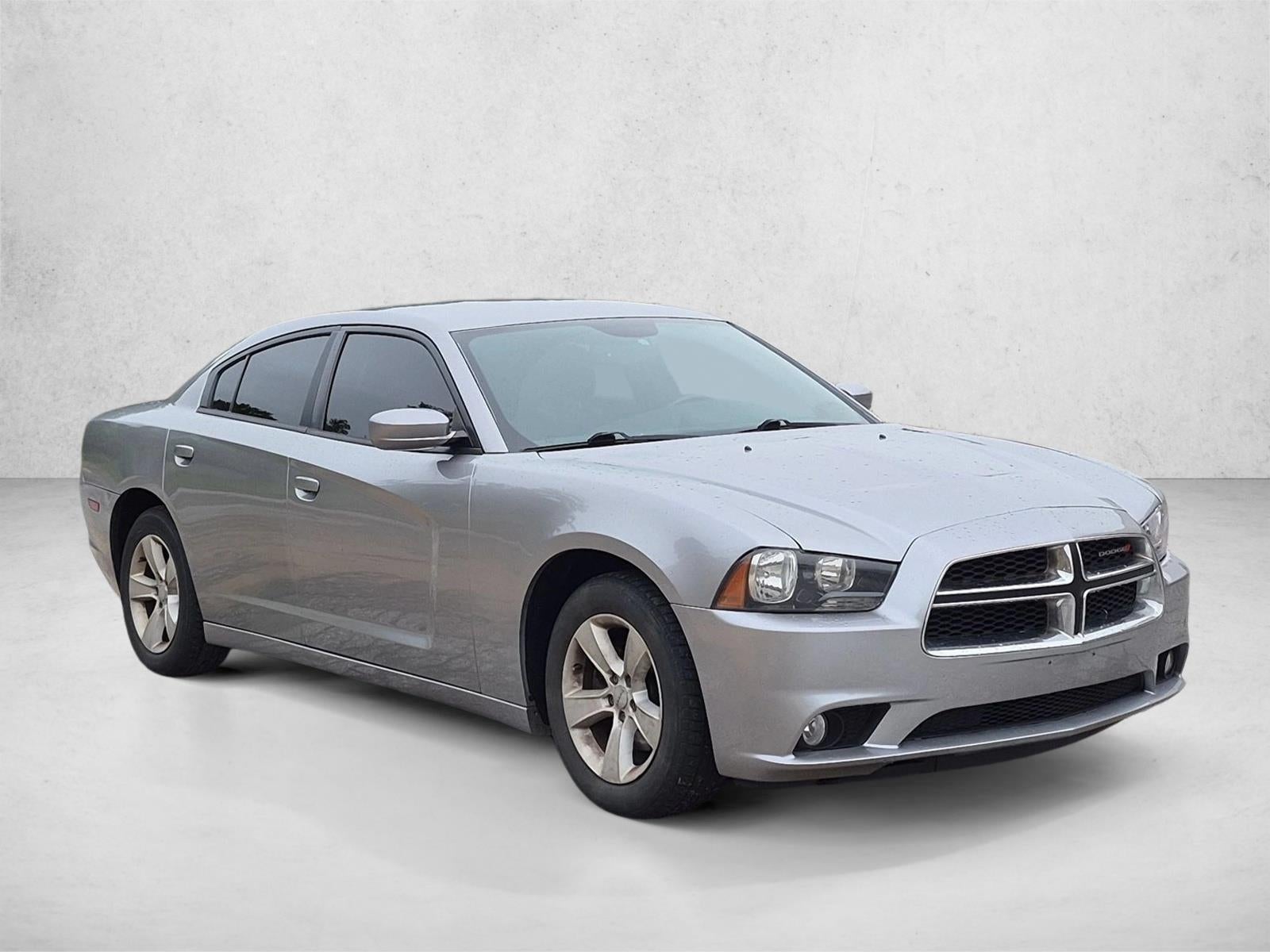 2014 Dodge Charger 4dr Sdn SXT RWD