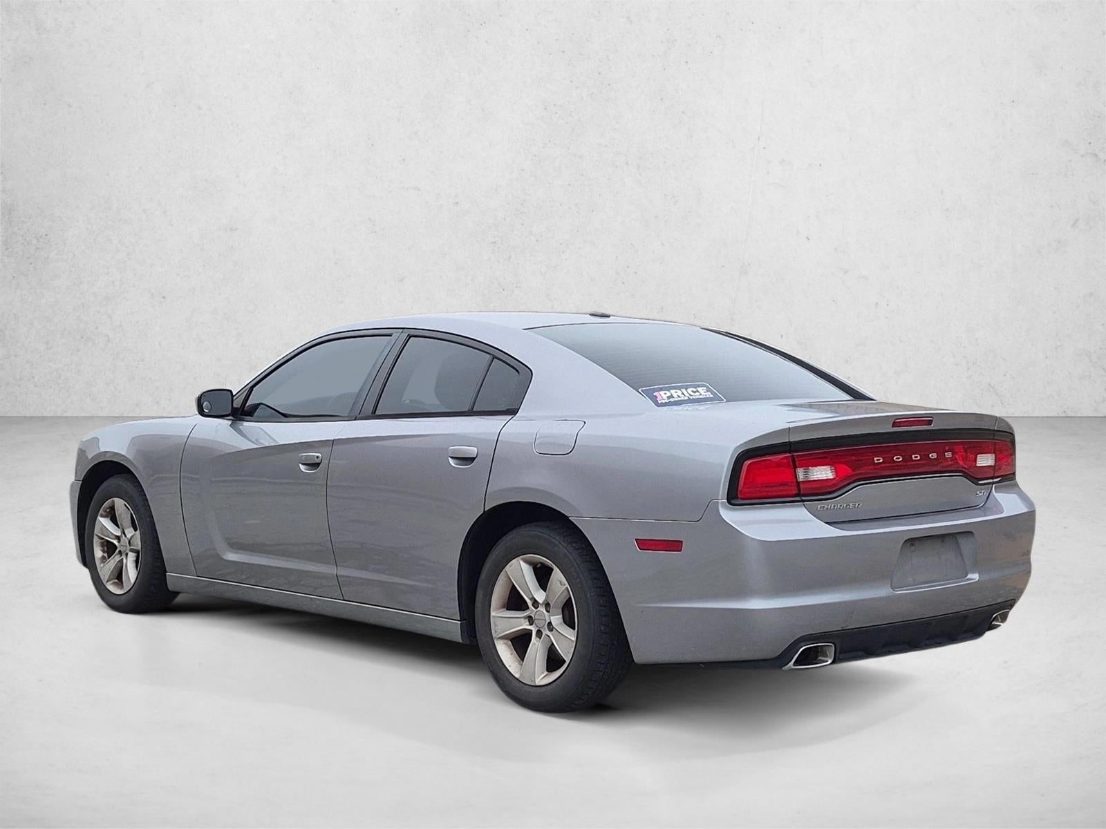 2014 Dodge Charger 4dr Sdn SXT RWD