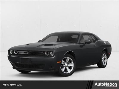2019 Dodge Challenger SXT RWD