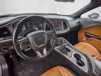 2019 Dodge Challenger SXT RWD