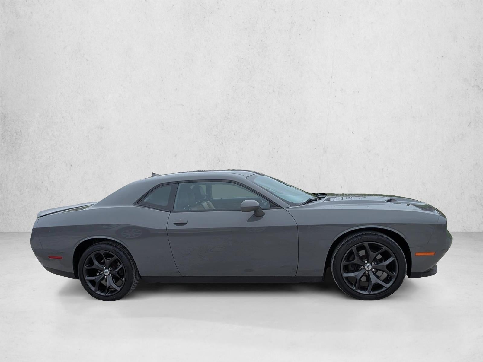 2019 Dodge Challenger SXT RWD