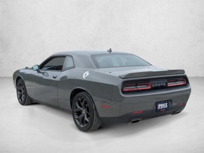 2019 Dodge Challenger SXT RWD