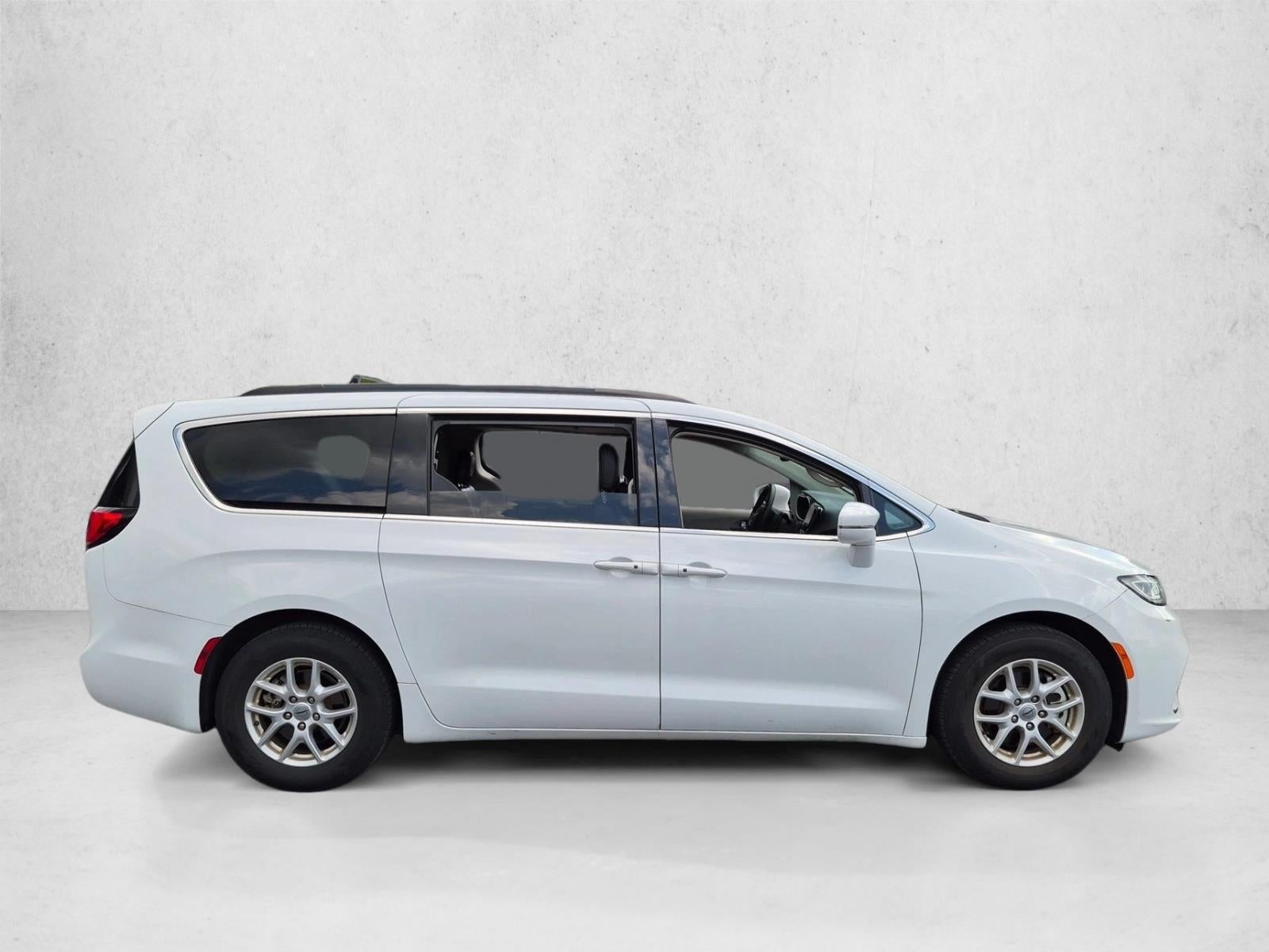 2022 Chrysler Pacifica Touring L FWD