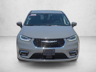 2023 Chrysler Pacifica Hybrid Touring L FWD