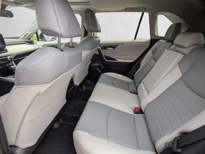 2025 Toyota RAV4 XLE Premium AWD (Natl)