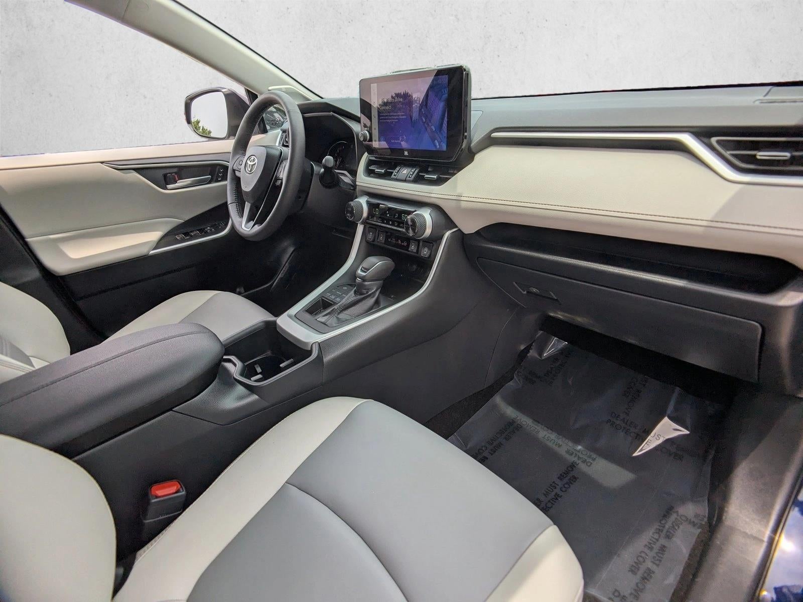 2025 Toyota RAV4 XLE Premium AWD (Natl)