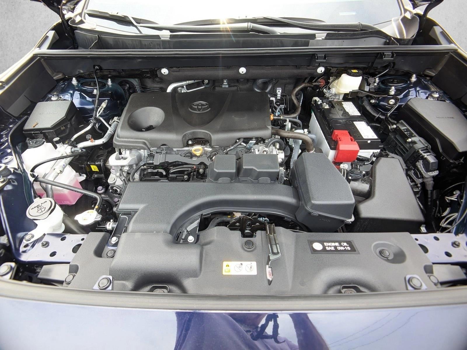 2025 Toyota RAV4 XLE Premium AWD (Natl)
