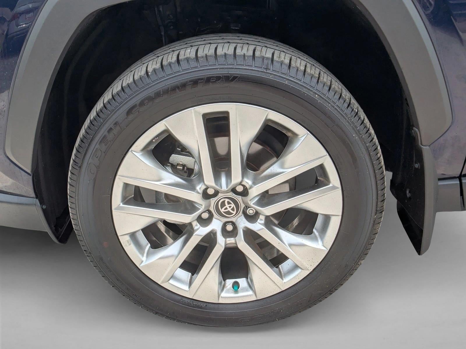 2025 Toyota RAV4 XLE Premium AWD (Natl)