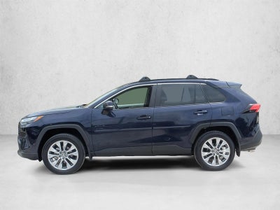 2025 Toyota RAV4 XLE Premium AWD (Natl)