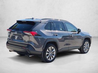 2022 Toyota RAV4 XLE Premium AWD (Natl)