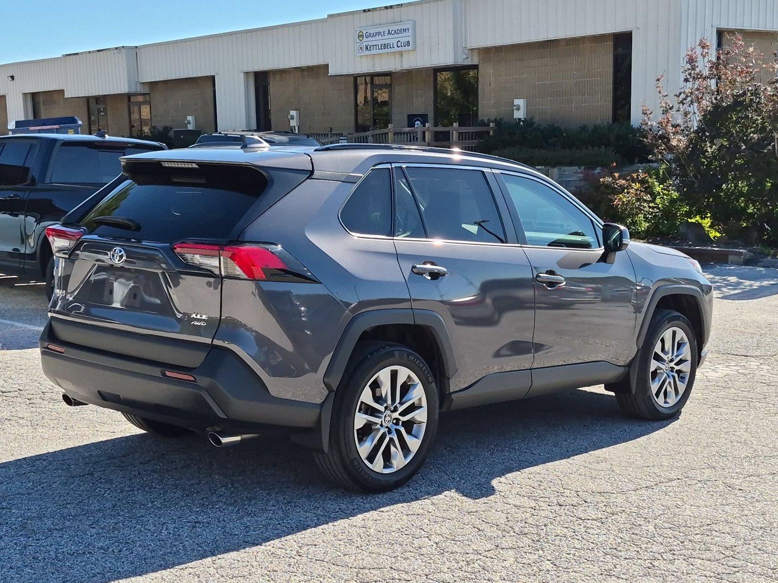 2022 Toyota RAV4 XLE Premium AWD (Natl)