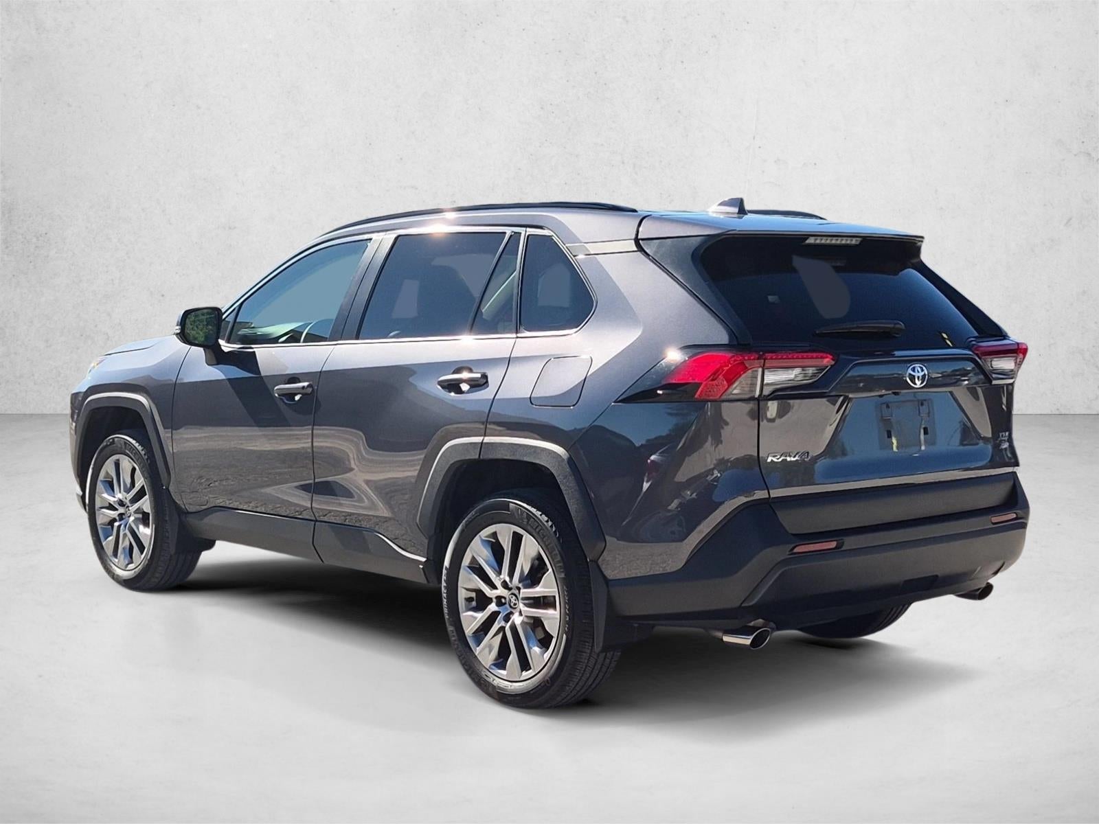 2022 Toyota RAV4 XLE Premium AWD (Natl)
