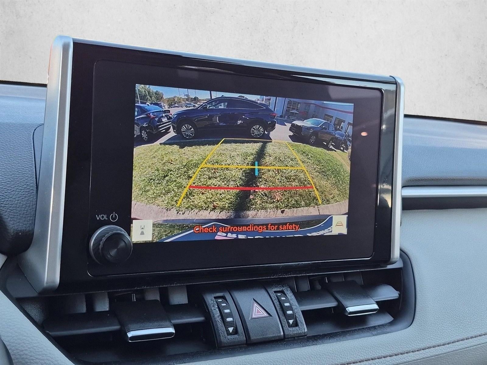 2025 Toyota RAV4 XLE Premium AWD (Natl)