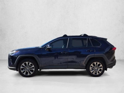 2025 Toyota RAV4 XLE Premium AWD (Natl)