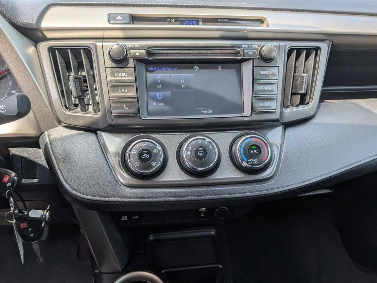 2015 Toyota RAV4 AWD 4dr LE (Natl)