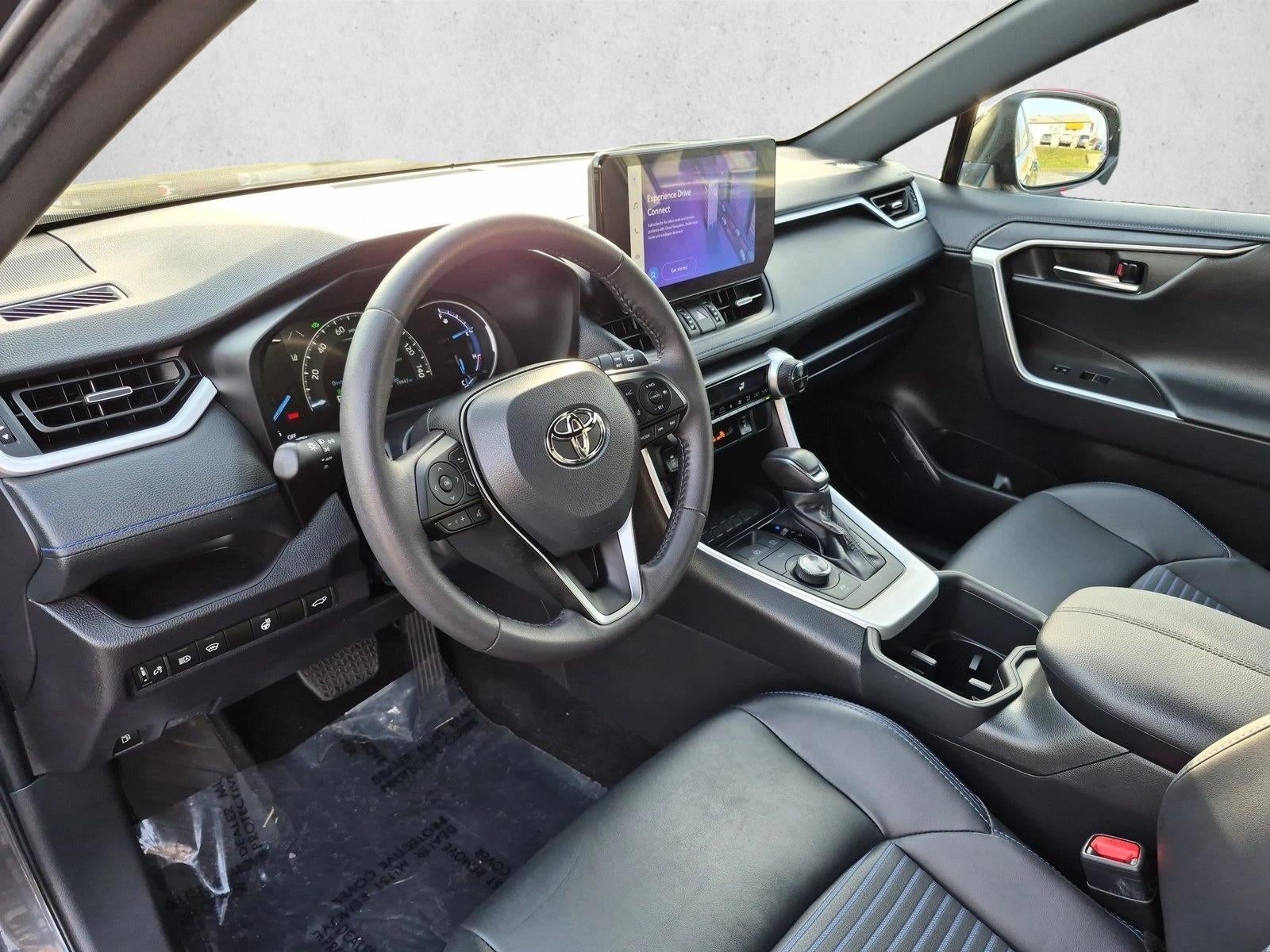 2024 Toyota RAV4 Hybrid XSE AWD (Natl)