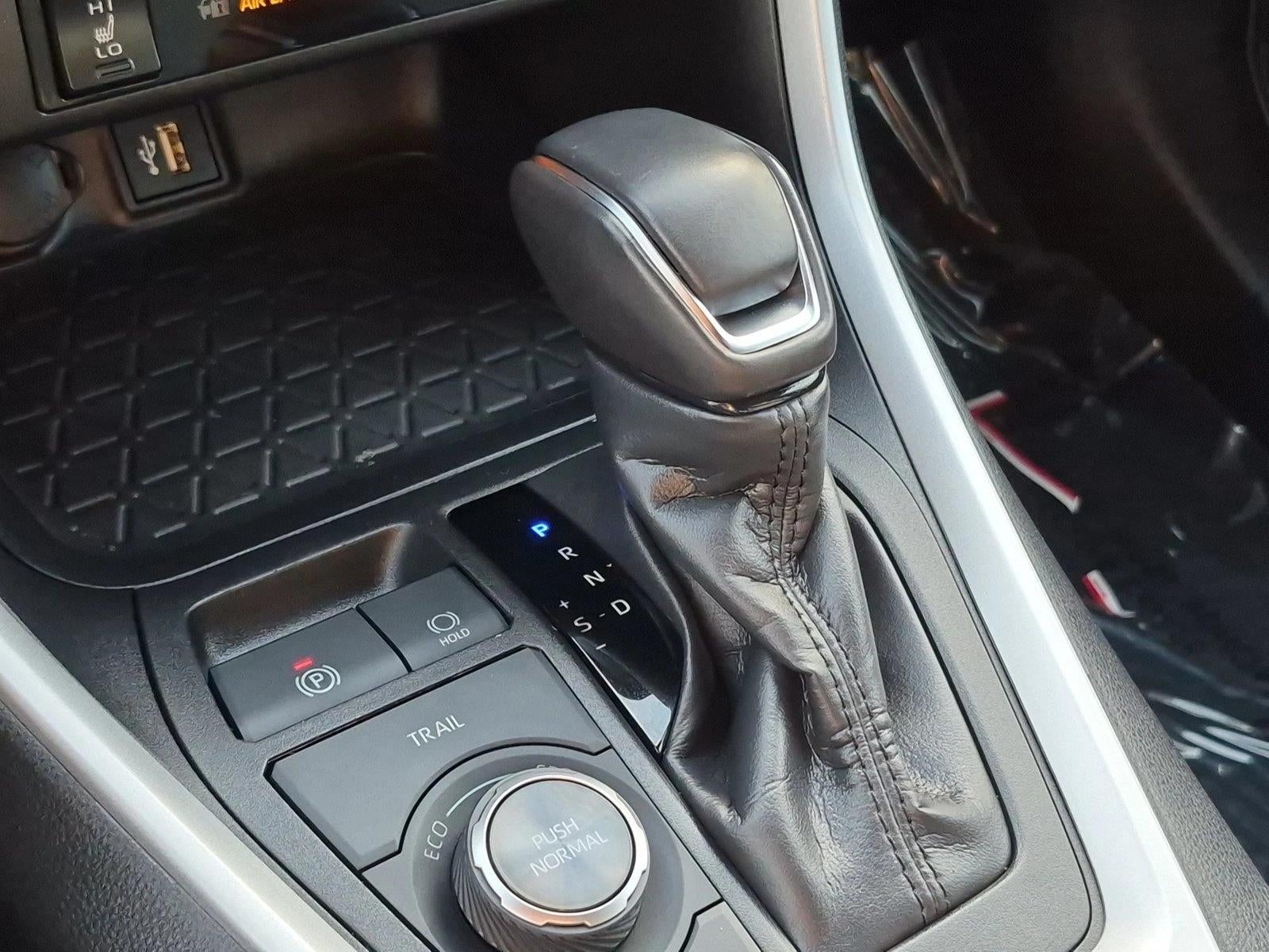 2024 Toyota RAV4 Hybrid XSE AWD (Natl)