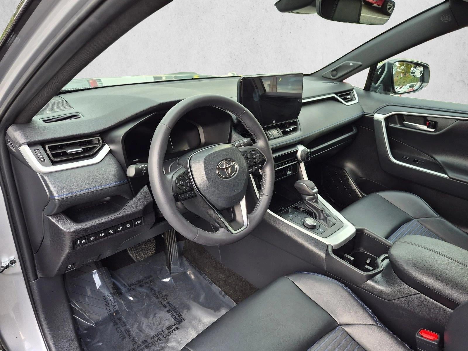 2024 Toyota RAV4 Hybrid XSE AWD (Natl)