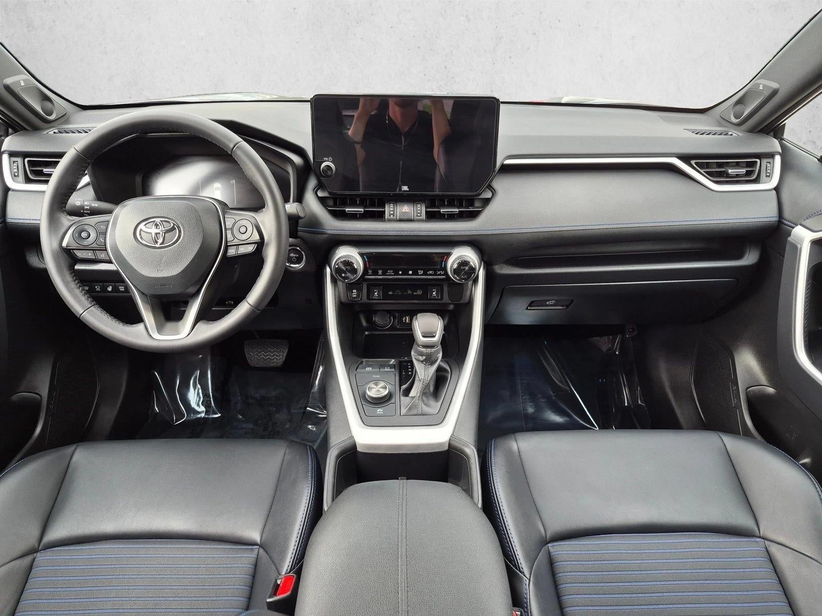 2024 Toyota RAV4 Hybrid XSE AWD (Natl)
