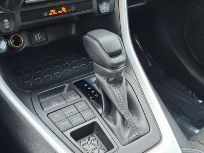 2025 Toyota RAV4 LE AWD (Natl)