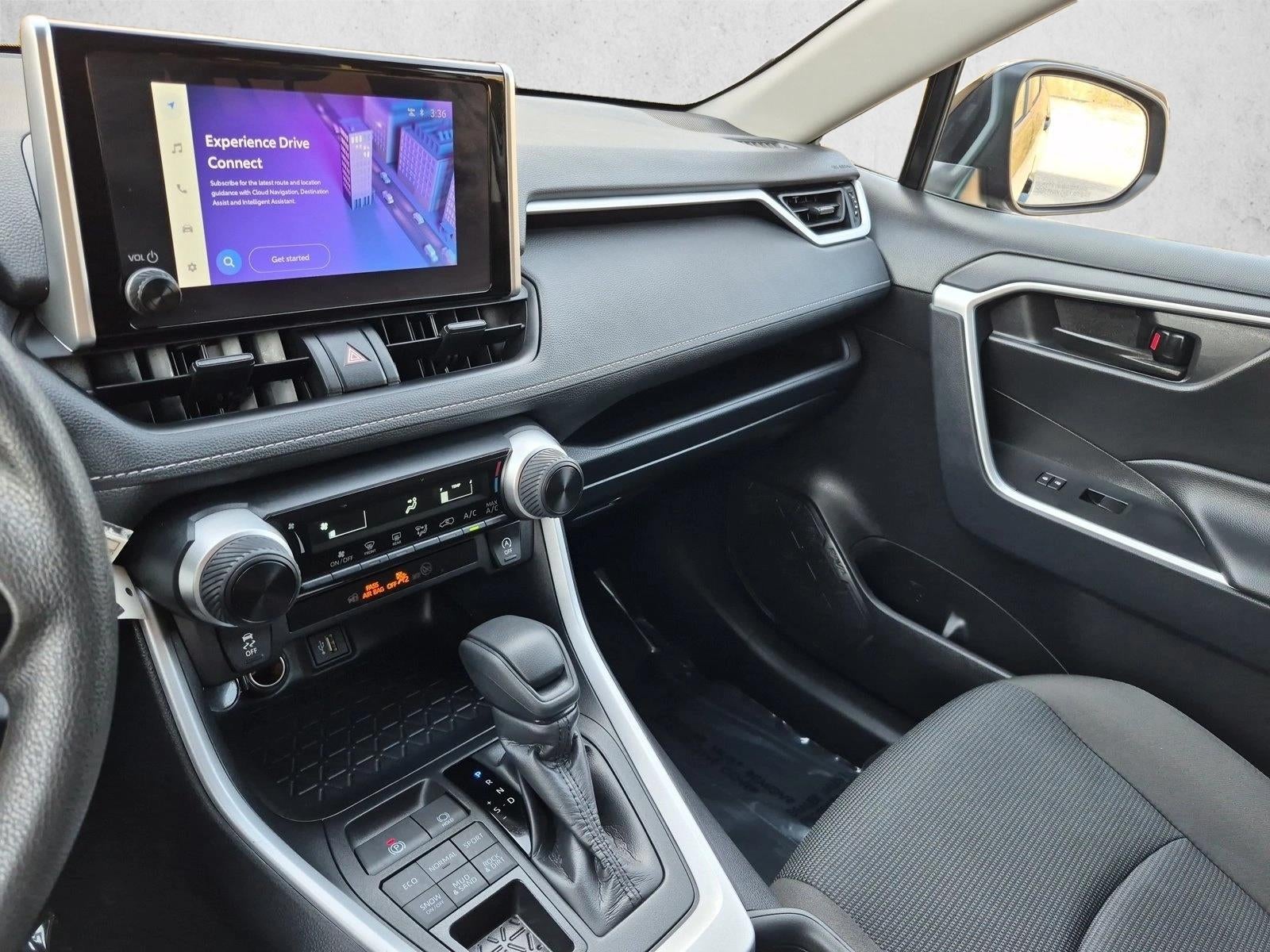 2025 Toyota RAV4 LE AWD (Natl)
