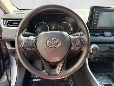 2020 Toyota RAV4 LE FWD (GS)