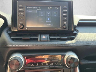 2020 Toyota RAV4 LE FWD (GS)