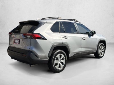 2020 Toyota RAV4 LE FWD (GS)