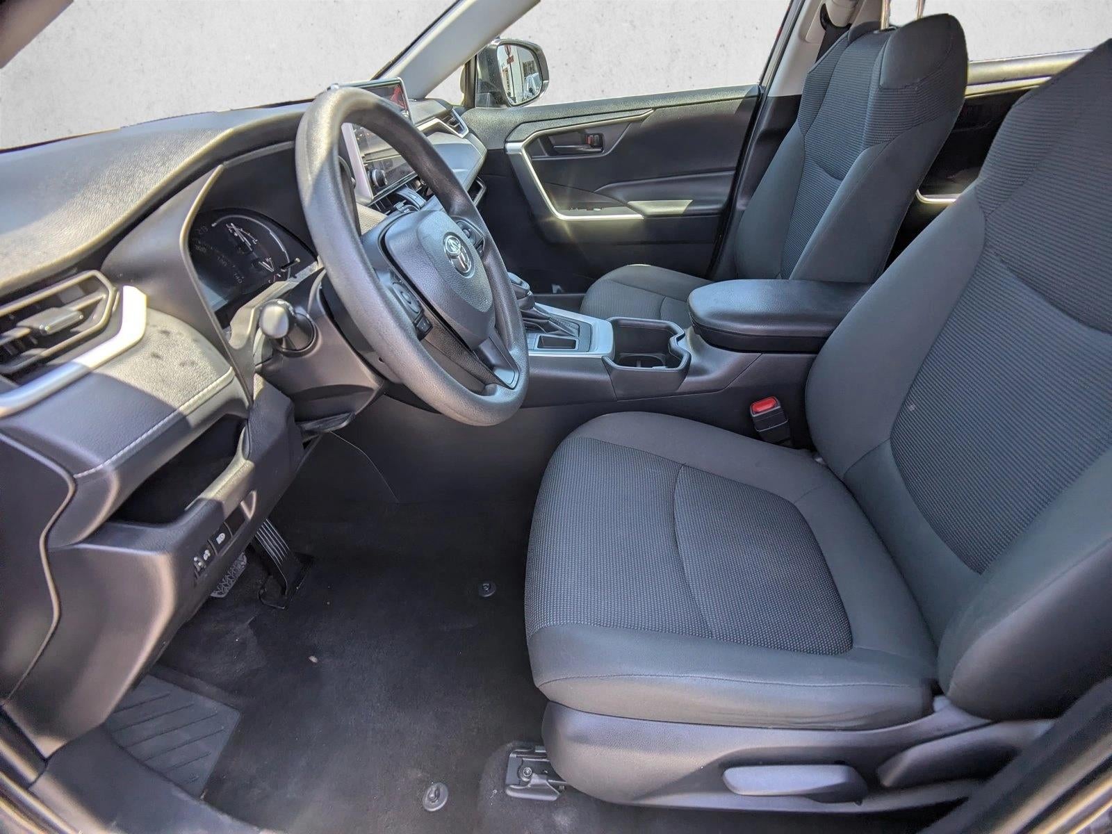 2024 Toyota RAV4 LE FWD (GS)