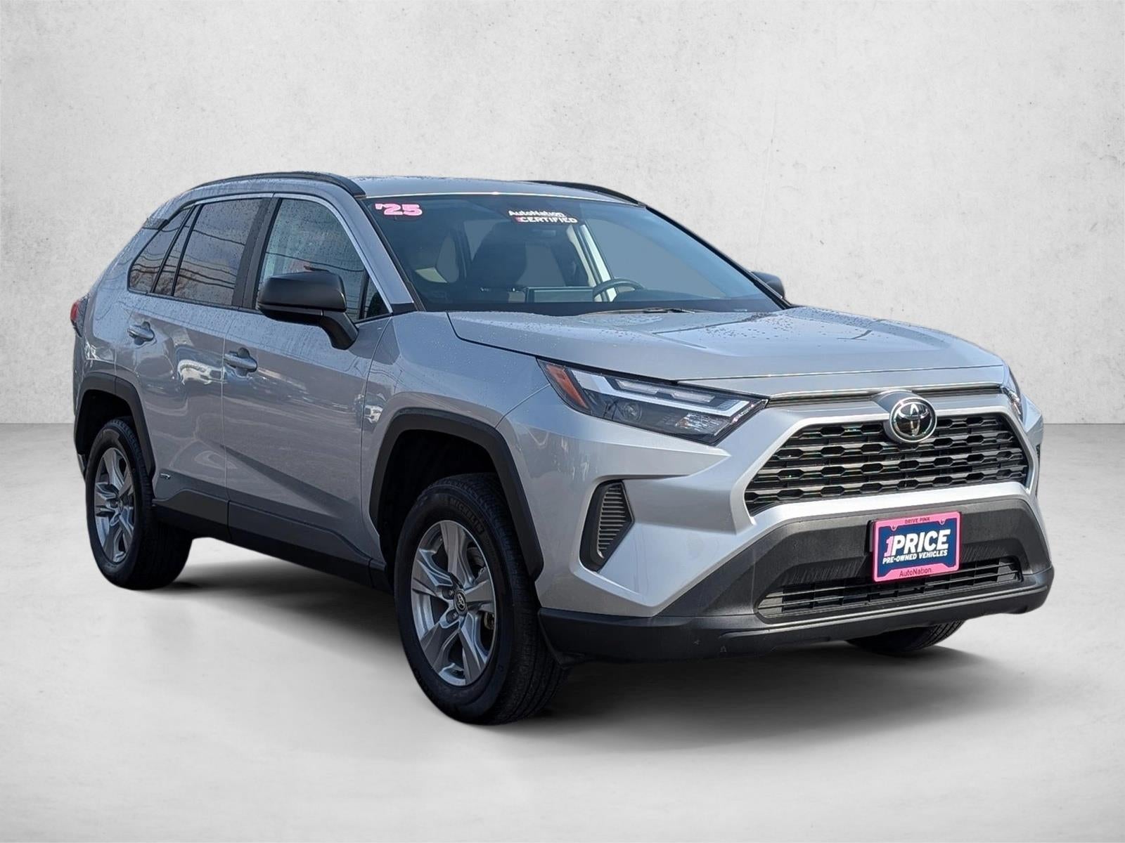 2025 Toyota RAV4 Hybrid LE AWD (Natl)