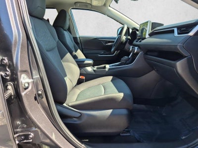 2025 Toyota RAV4 XLE AWD (Natl)