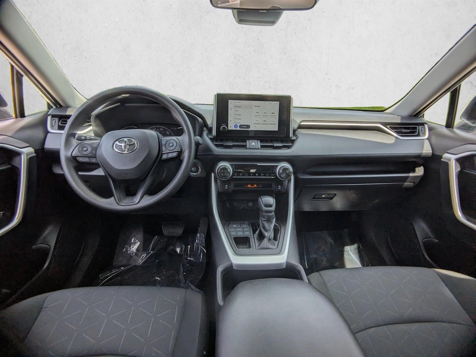 2025 Toyota RAV4 XLE AWD (Natl)