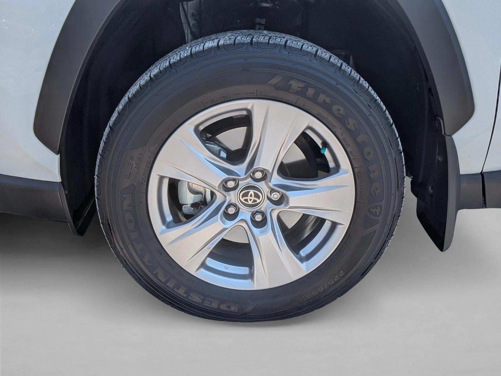 2025 Toyota RAV4 XLE AWD (Natl)