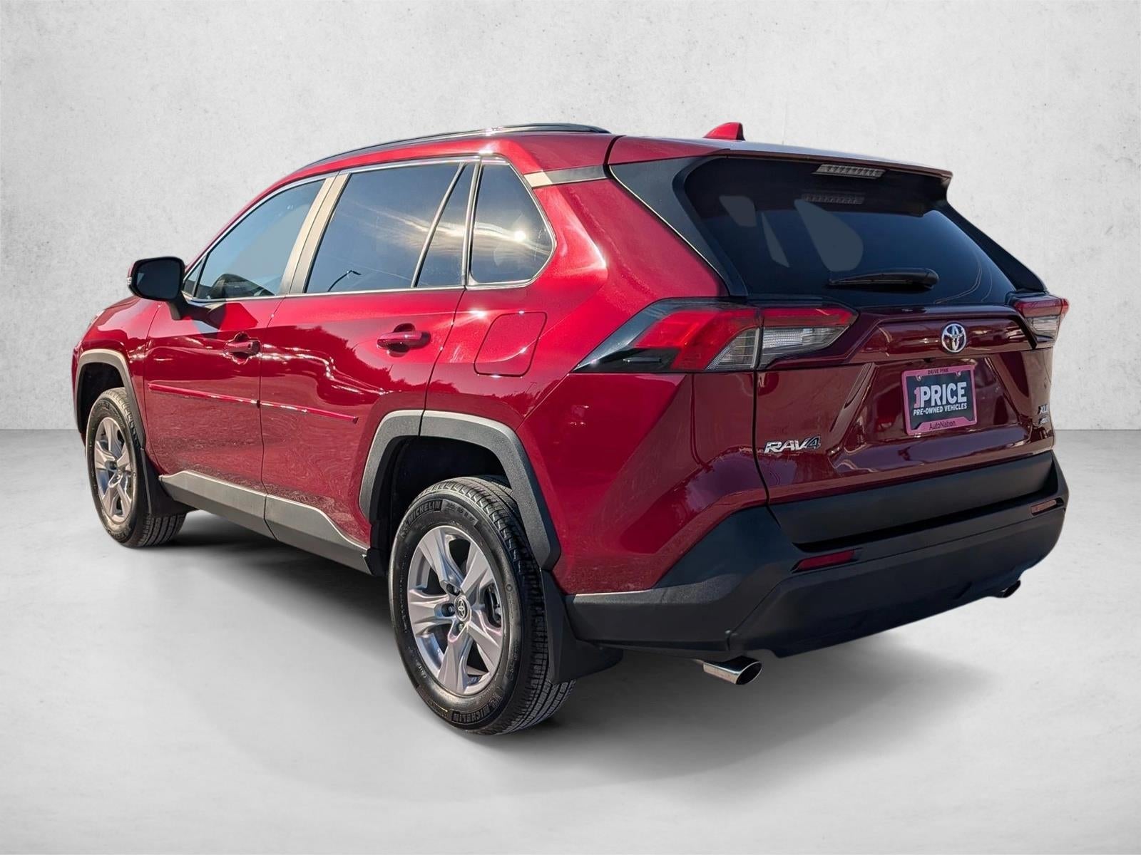 2025 Toyota RAV4 XLE AWD (Natl)