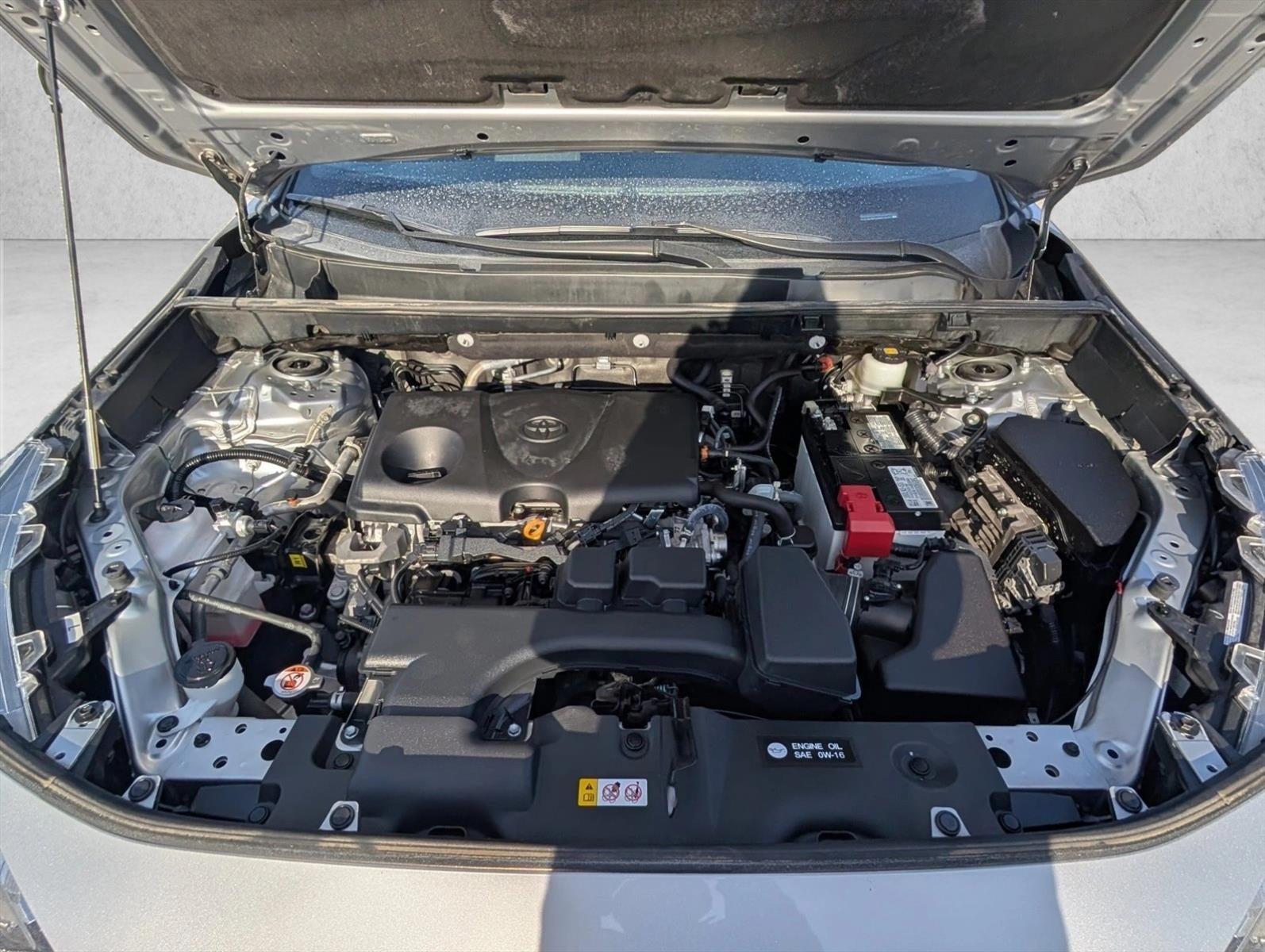 2024 Toyota RAV4 XLE FWD (GS)