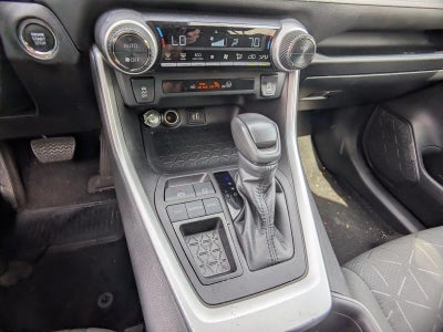 2024 Toyota RAV4 XLE FWD (GS)