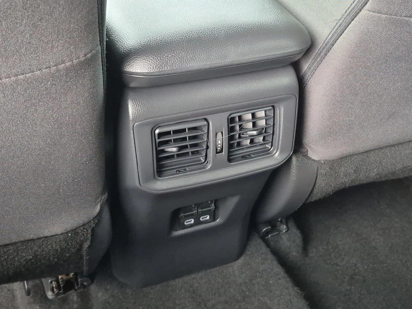 2024 Toyota RAV4 XLE FWD (GS)