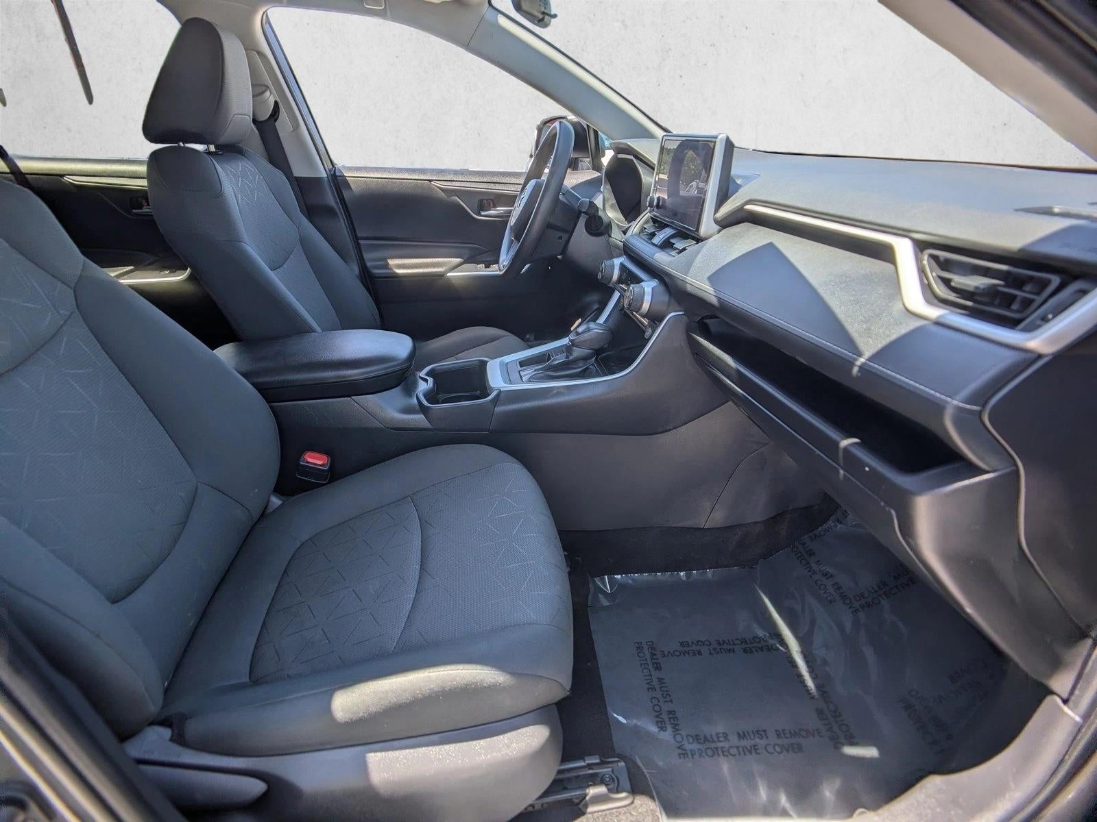 2024 Toyota RAV4 XLE FWD (GS)