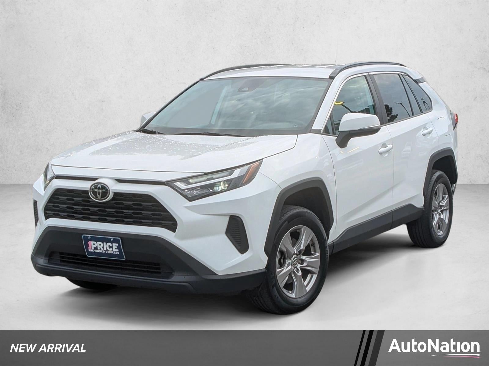 2024 Toyota RAV4 XLE FWD (GS)