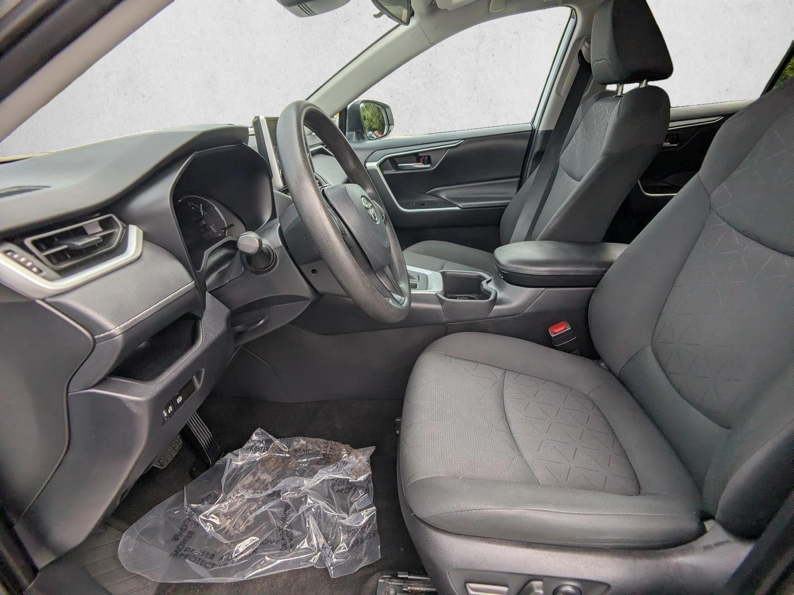 2024 Toyota RAV4 XLE FWD (GS)