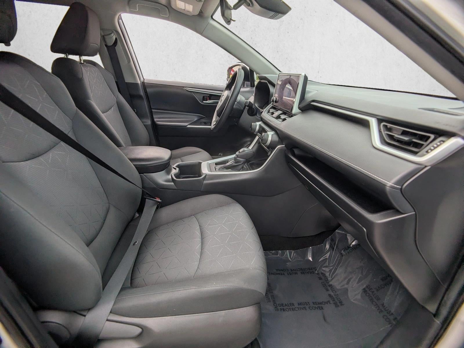 2024 Toyota RAV4 XLE FWD (GS)
