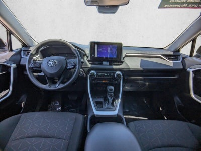 2024 Toyota RAV4 XLE FWD (GS)