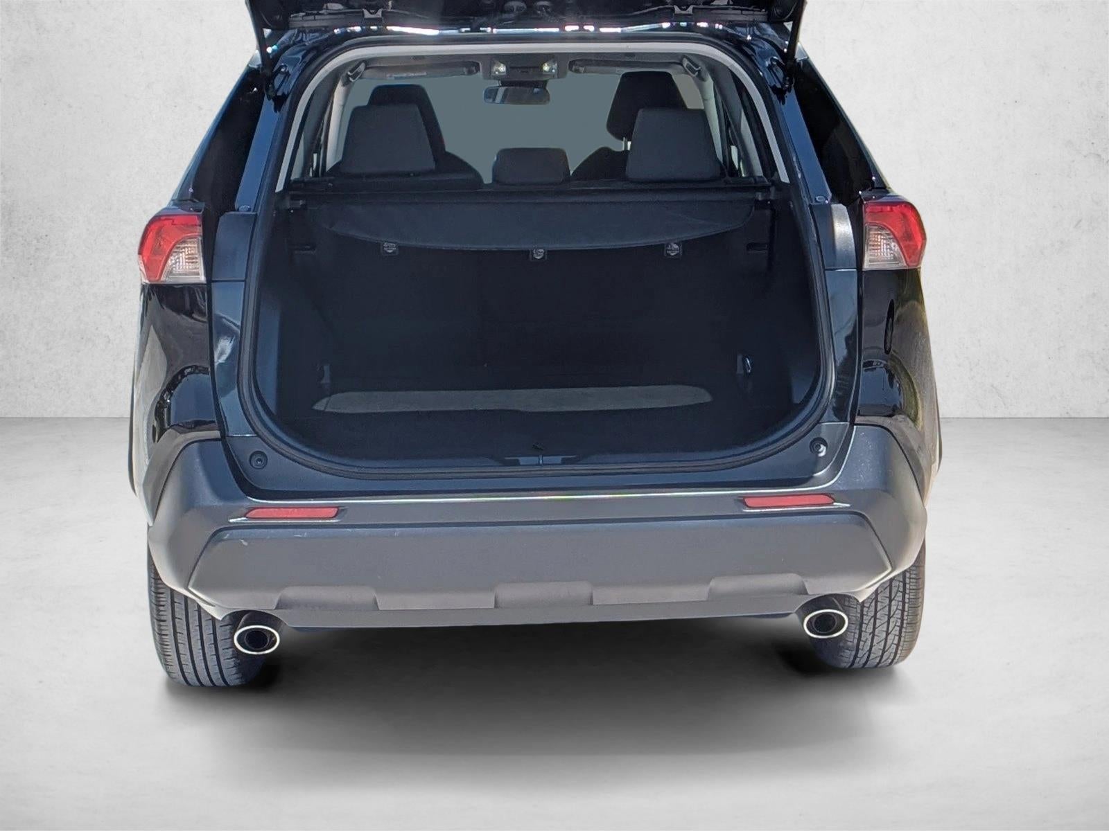 2024 Toyota RAV4 XLE FWD (GS)