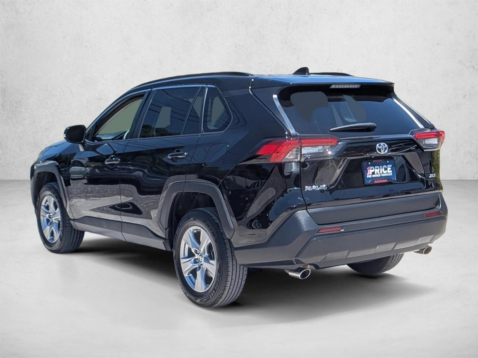 2024 Toyota RAV4 XLE FWD (GS)