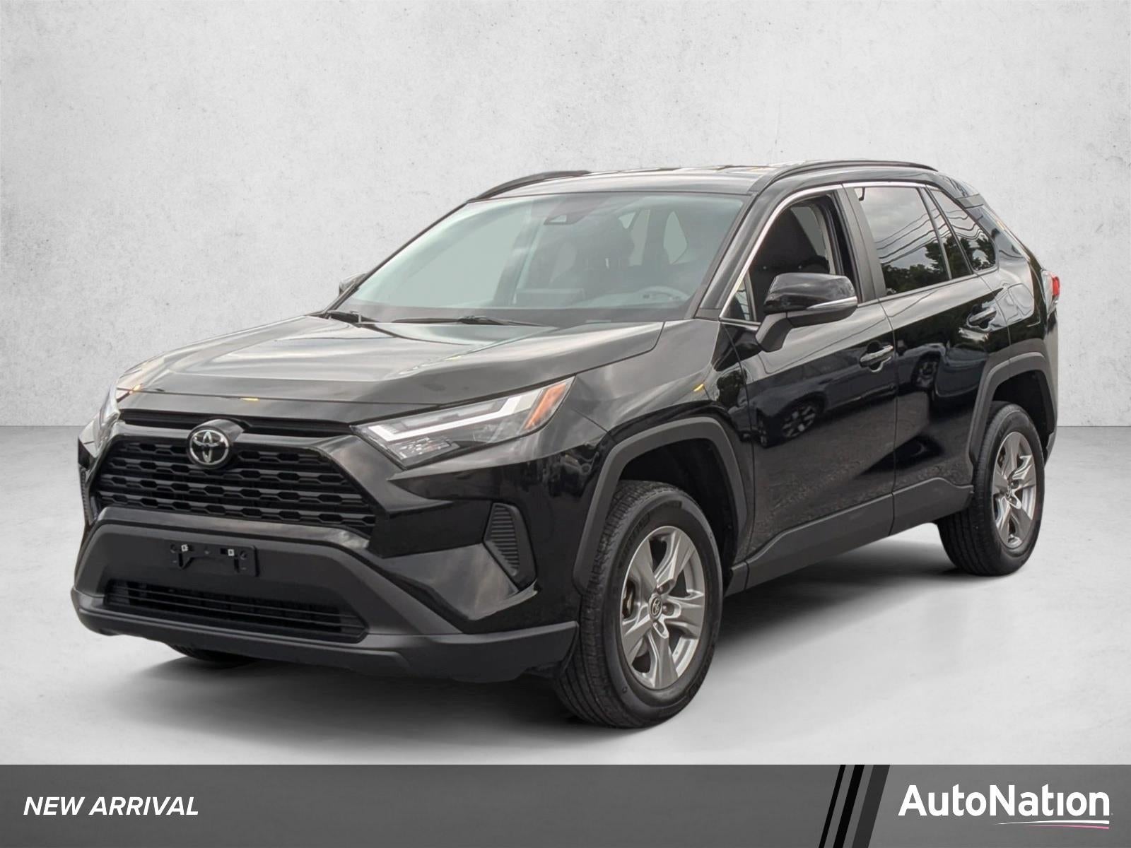 2024 Toyota RAV4 XLE FWD (GS)