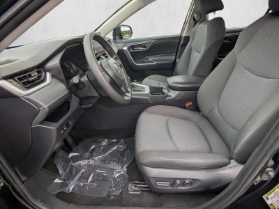 2024 Toyota RAV4 XLE FWD (GS)