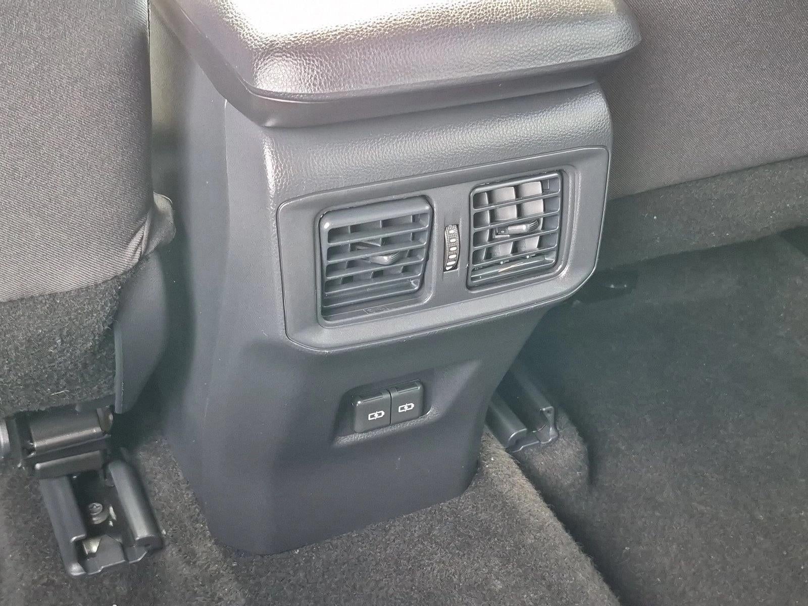 2025 Toyota RAV4 XLE FWD (GS)