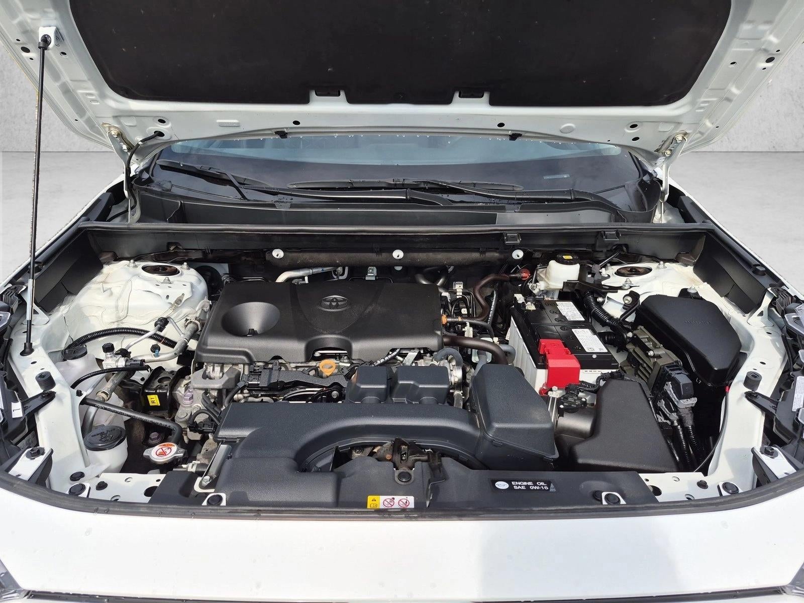 2025 Toyota RAV4 XLE FWD (GS)