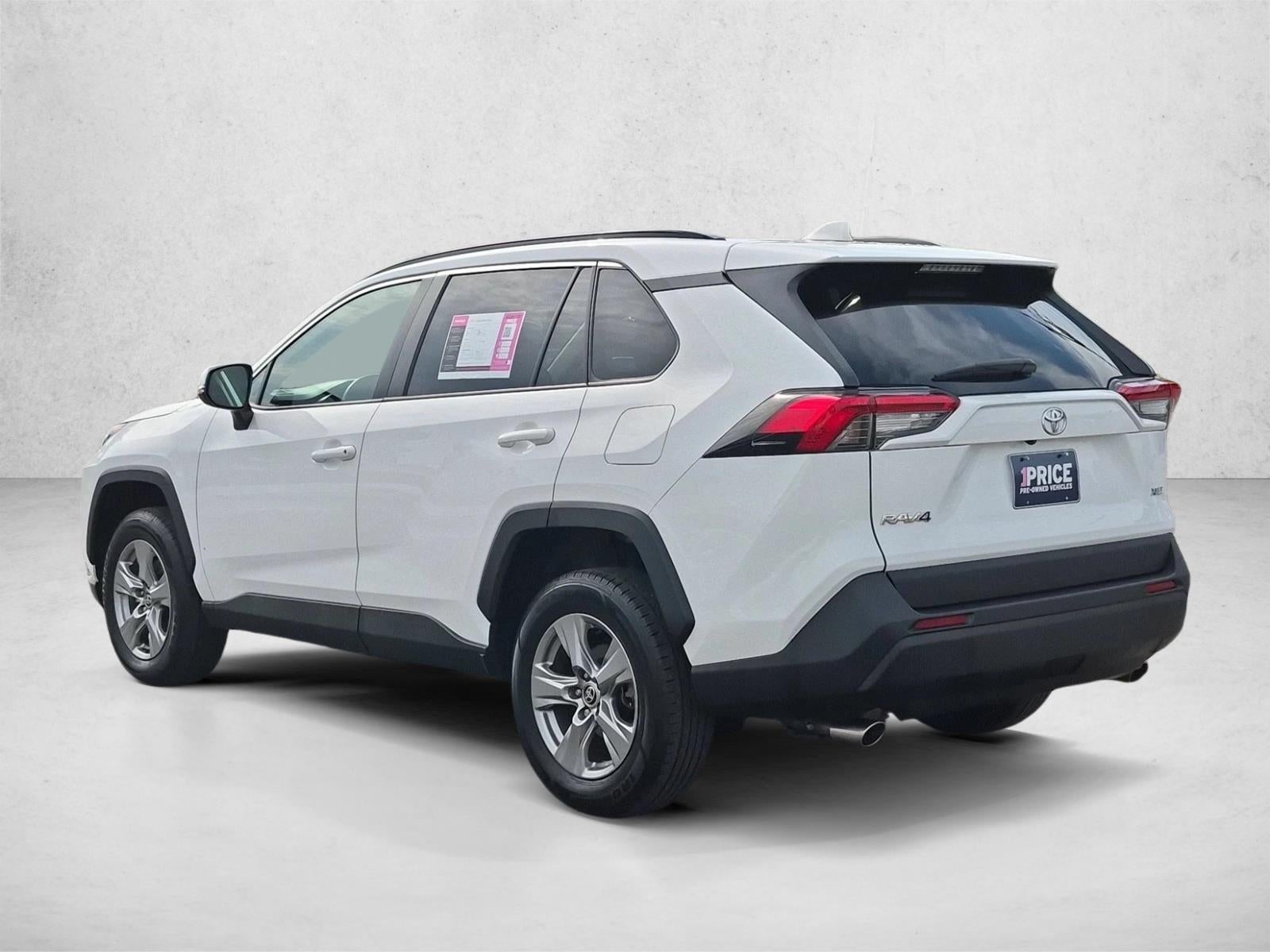 2025 Toyota RAV4 XLE FWD (GS)